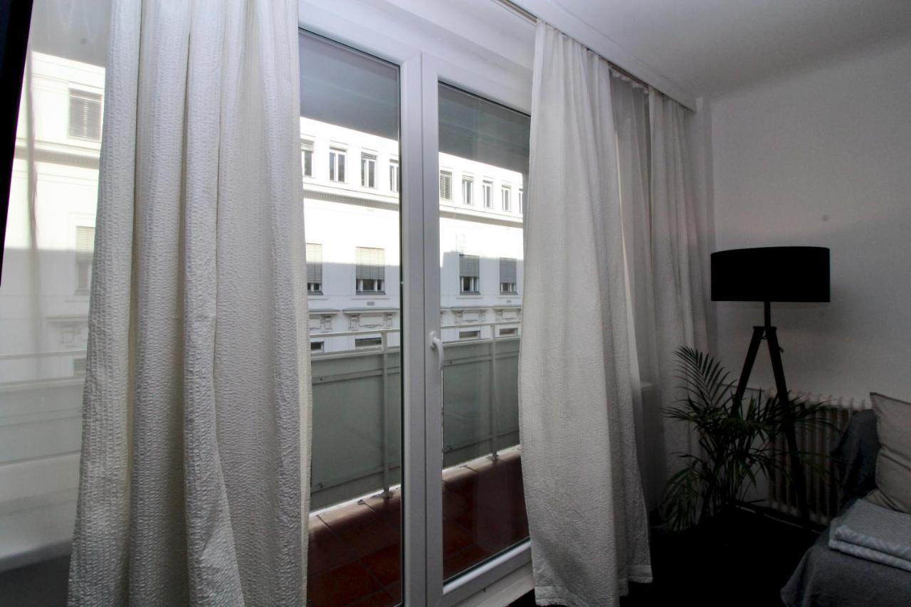 Balcony Apartment - Next To Opera Wiedeń Zewnętrze zdjęcie